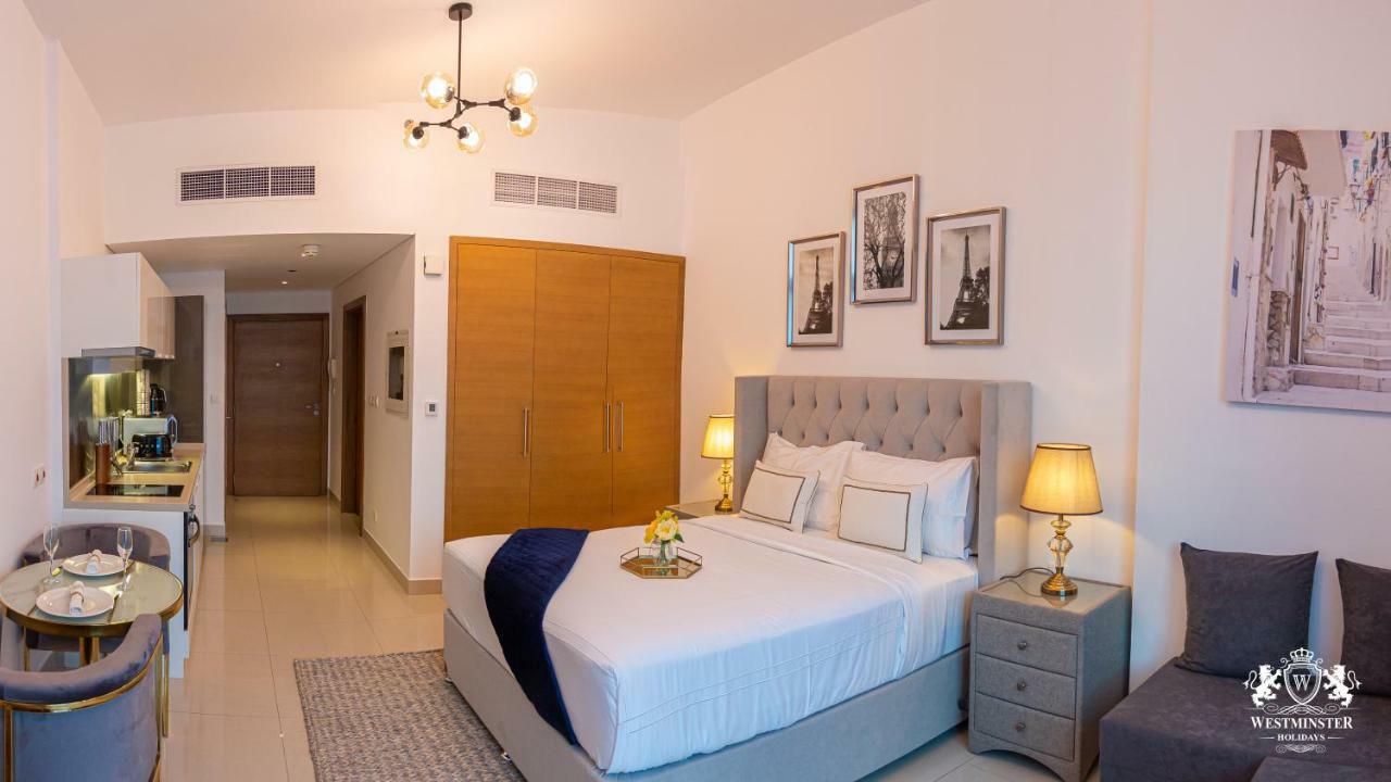 Apartamento Westminster Claren Tower - Downtown Dubái Exterior foto